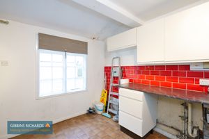 Utility Room- click for photo gallery